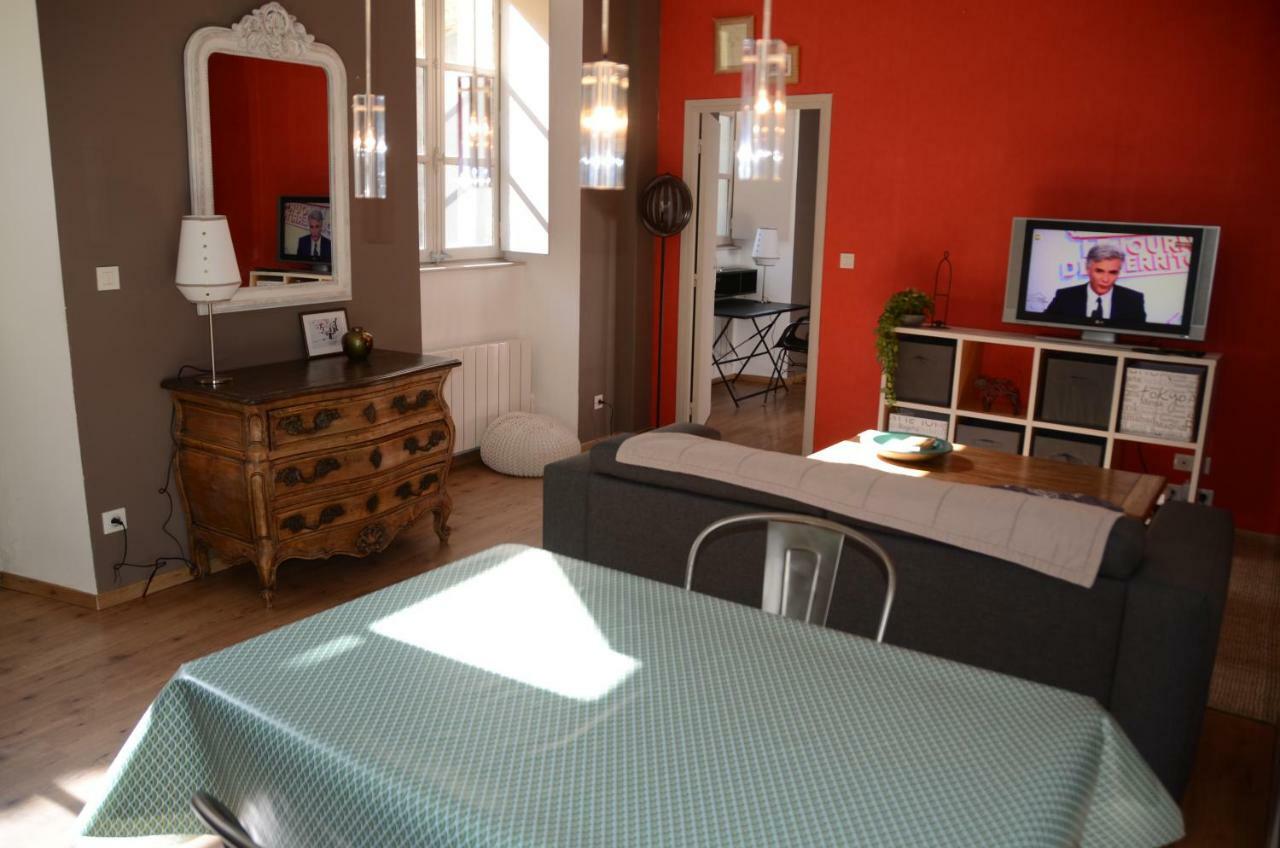 Calme Et Charme Apartment Avignon Luaran gambar