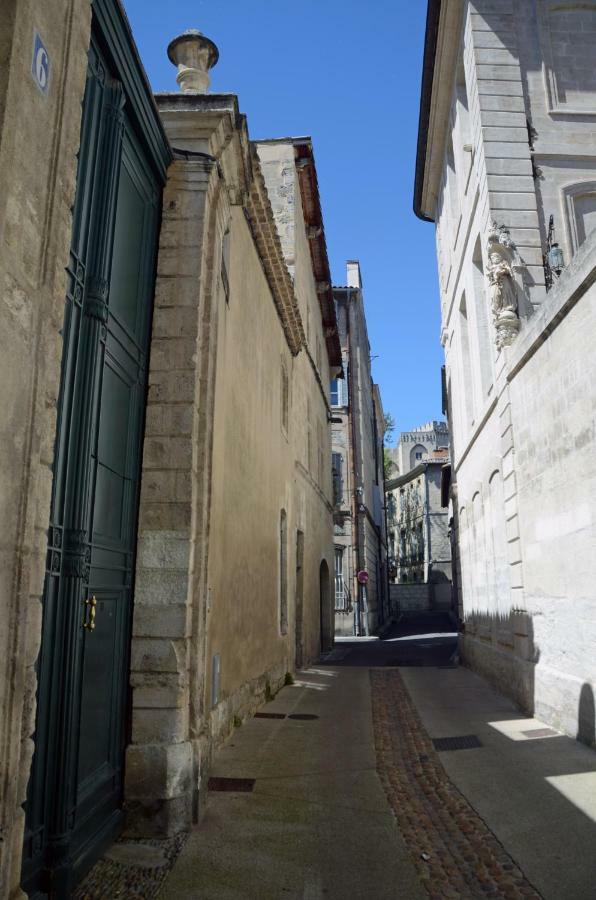 Calme Et Charme Apartment Avignon Luaran gambar